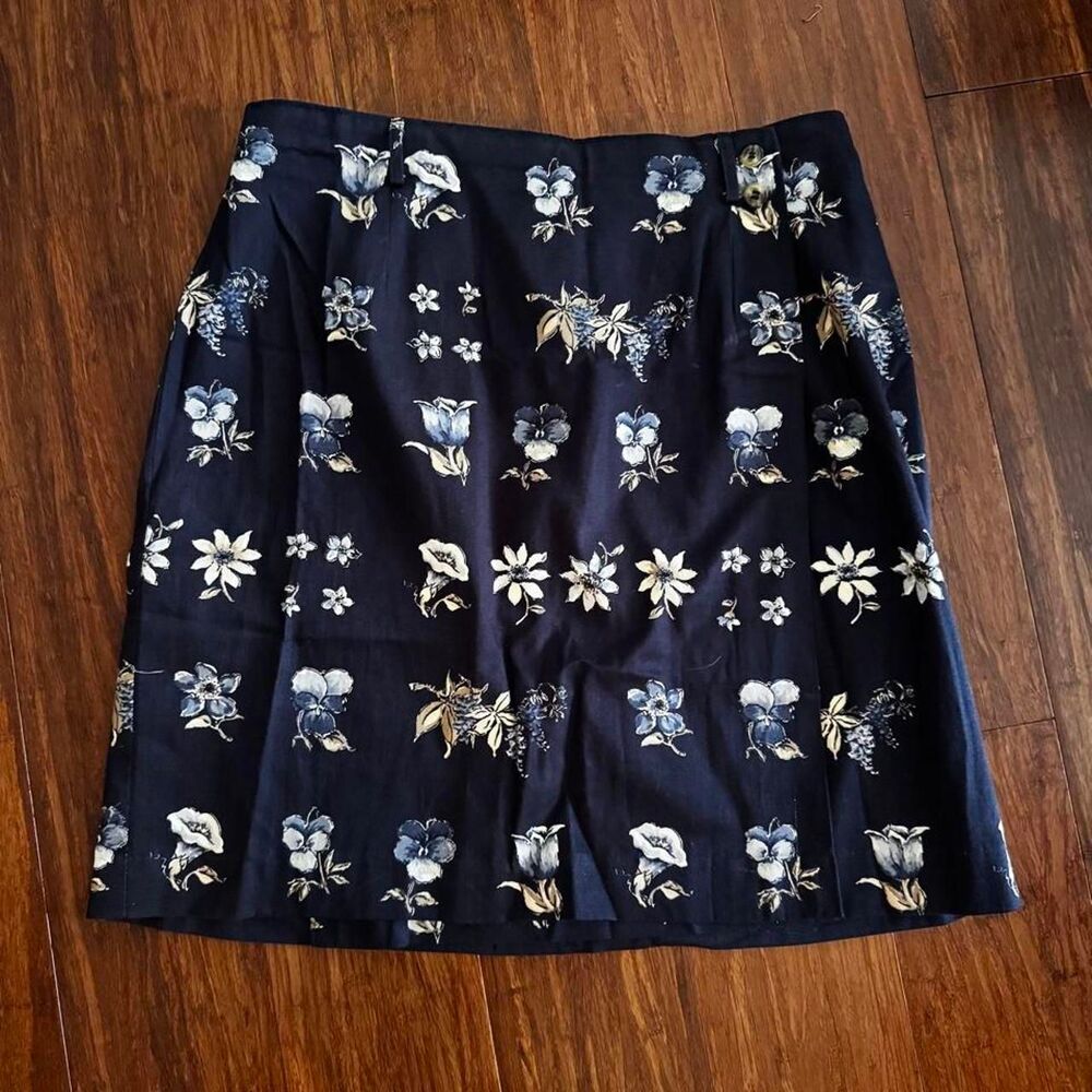 Talbots Women's Navy and Blue Skirt